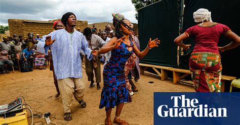 Protests Climate Crisis And Ebola A Tumultuous 2019 In Pictures