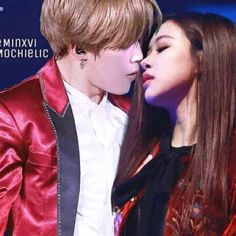 Jimin and rose were dating . View Rose Blackpink Love with HD Pictures - @BLACKPINK ...