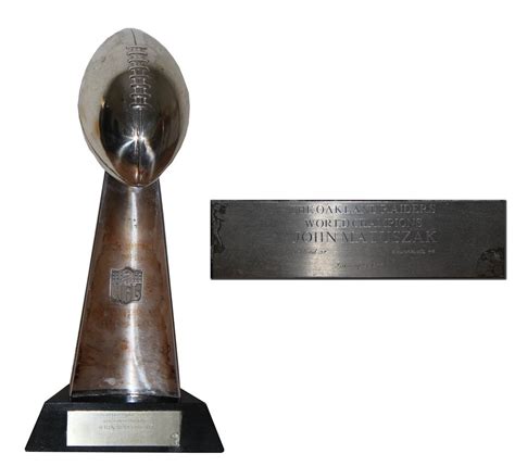 Super Bowl Trophy Auction Sells Over 60000 Of Super Bowl Trophy