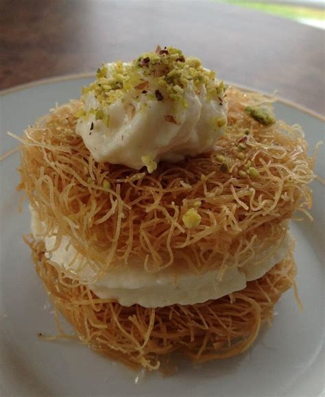 Kataifi And Cream Pastry Othmaliye Tatlı Hamur