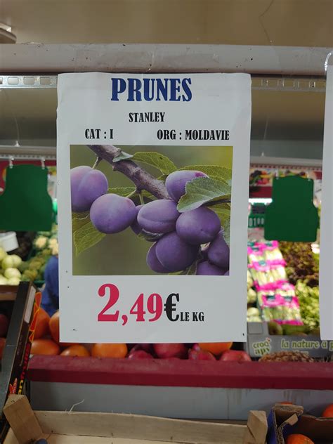 Pavard primeste in careu si incearca sa trimita cu exteriorul, dar sommer 90: Prunele moldovenești se vând ca pâinea caldă în Germania ...