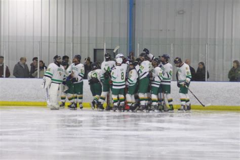 Student Ice Hockey Team Seeks Further Recognition From Fans The