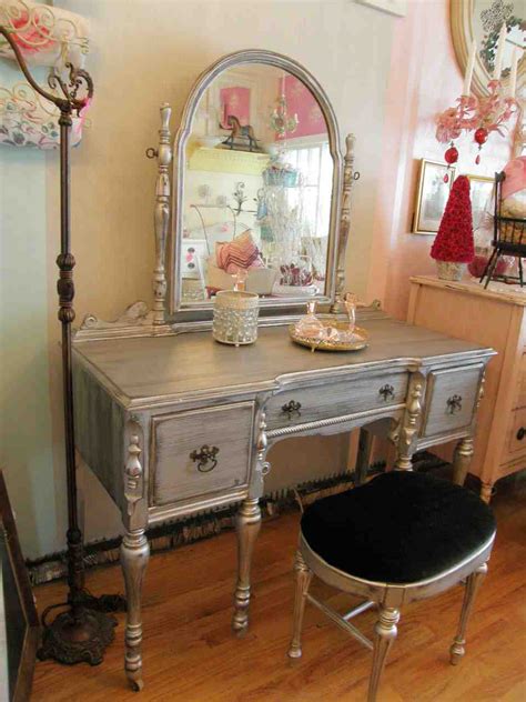 But, what a goldmine for someone like me who enjoys bringing vintage things back to their former glory (or better!). Antique Vanity Dresser with Mirror - Home Furniture Design