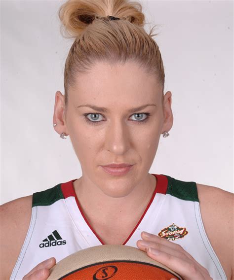 Lauren Jackson 15 Lauren Jackson Ha Sido Operada Con Exito