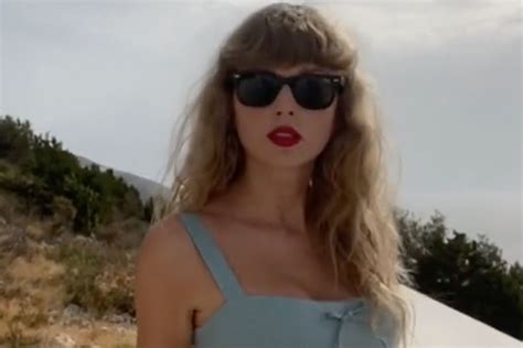 Explore Taylor Swifts Exact Ray Ban Wayfarer Sunglasses Rb Pas Cher