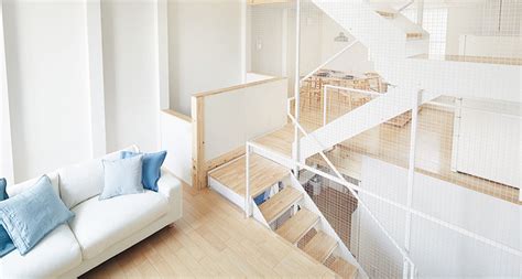 Minimalist Vertical House By Muji The Ultimate Prefab Pack Home Kit