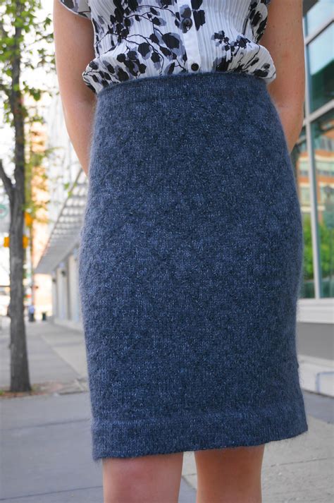 The Helen Pencil Skirt Knitting Patterns And Crochet Patterns From