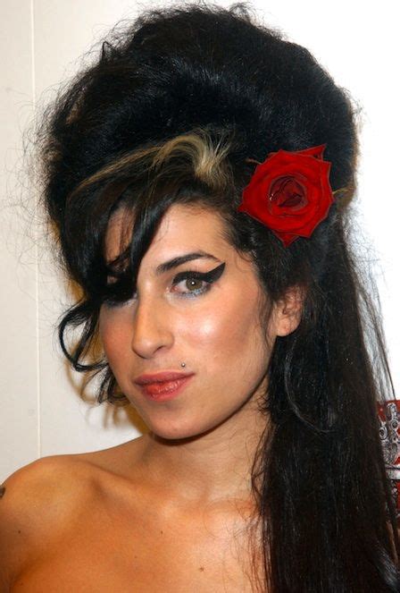 Official amy winehouse account find amy's entire discography, including deep cuts, collaborations, features and more here amywinehouse.lnk.to/streaming. In Memory of Amy Winehouse: The Singer's 3 Signature ...