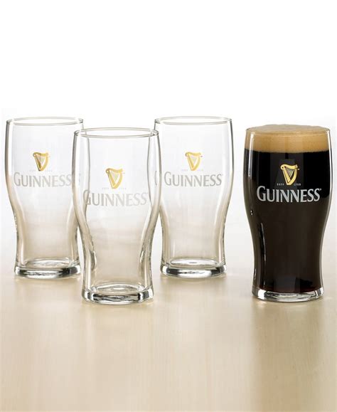 5 Best Guinness Glasses Giving You A Right Way To Enjoy Guinness