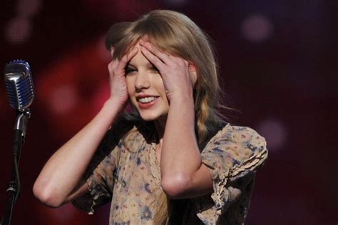 Taylor Swift Corrects Princeton Review Sat Prep Question On Pronoun Time