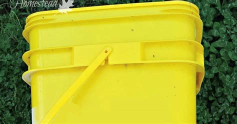 20 Ways To Re Purpose Cat Litter Buckets Cat Litter Reuse Crafts