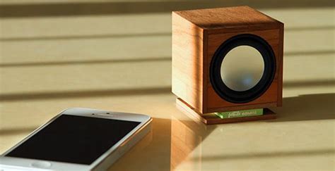 Petite Square Portable Wooden Bluetooth Speaker Gadgetsin