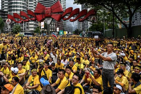 The content in this london capital group review does not apply to us users. Thousands protest against scandal-plagued Malaysia PM