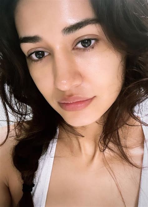 disha patani trolled for her swollen face netizen says ‘did you borrow that nose from a witch