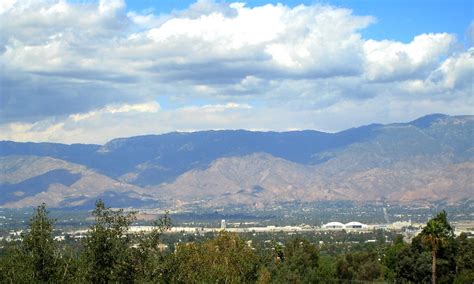 The Arrowhead Geological Monument And San Bernardino Inter Flickr
