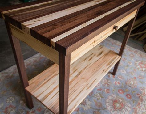 If you have a butchering table in your kitchen, your kitchen is probably filthy with animal blood everywhere until your cleaner gets around to it. Butcher Block Kitchen Island Table 20 x 40 x