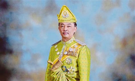 Lagu sempena hari keputeraan sultan haji hassanal bolkiah. CUTI UMUM 30 JULAI HARI KEPUTERAAN SULTAN PAHANG HARI ...