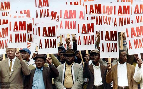 "I AM A MAN" Striking sanitation workers of Memphis Local 1733 during