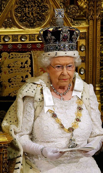 If the queen has only worn st edward's gold crown once, she is much more familiar with this: Queen Elizabeth dons Imperial State Crown for Parliament ...