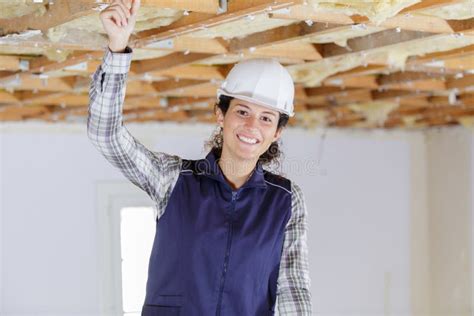 Woman Installing Suspended Ceiling Stock Photos Free And Royalty Free