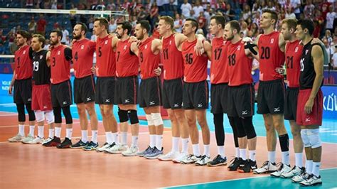 Canadian Mens Volleyball Team Earns 1st Win At Nations League Cbc Sports