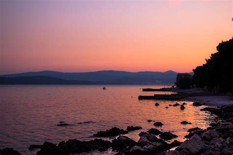 3840x2560 Beach Croatia Mountains Sea Sunset 4k Wallpaper