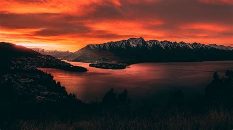 Download Wallpaper 1280x720 Mountains Sunset Lake Sky
