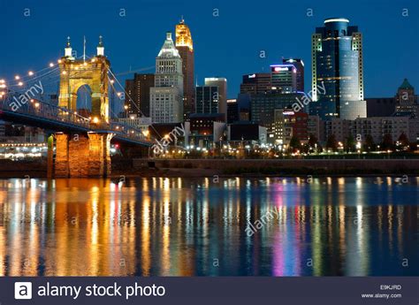 Twilight View Of Cincinnati Ohio Usa Stock Photo Alamy