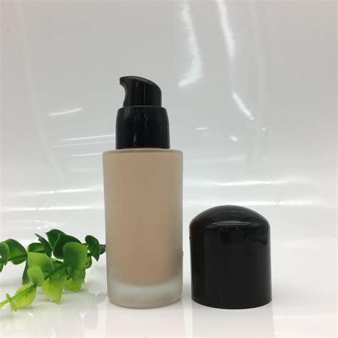 30ml Frosted Round Empty Liquid Foundation Glass Bottle With Black ...