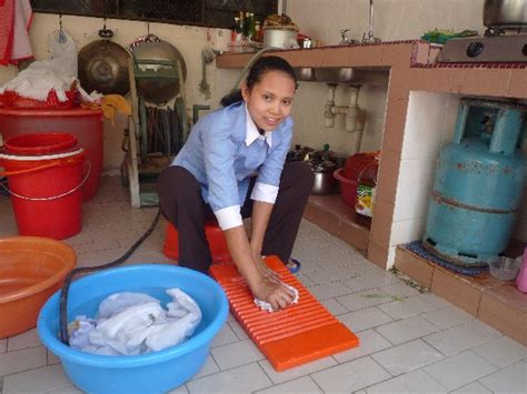 Agensi Pekerjaan Cosmoten Sdn Bhd Housemaid Services Maid Agency Malaysia Indonesian Maid