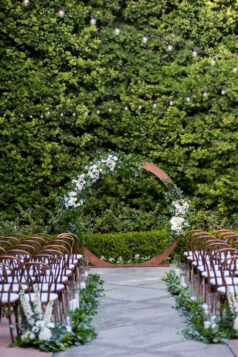 Circle Arch At Franciscan Gardens White And Green Wedding Ceremony