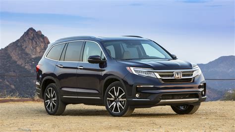 2021 Honda Pilot Review Whats New Prices Fuel Economy Pictures