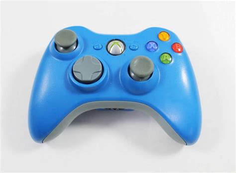 Microsoft Xbox 360 Original Light Blue Controller