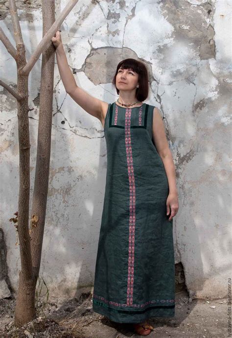 Купить Платье в русском стиле из льна Арт024 длинное зеленое пошив