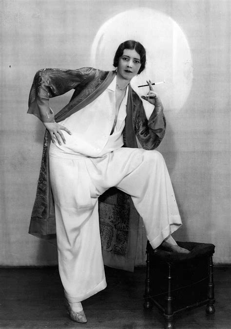 Mikeliveiras Space 1920s Women Fashion Outbreak That Happened Almost
