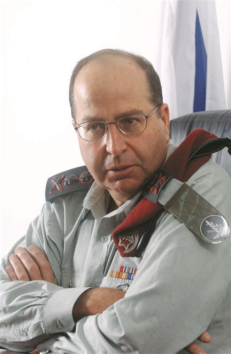 אם קיבלתם את תעודת הזהות וטרם ביצעתם הפעלה באמצעות מסרון שנשלח למכשיר הטלפון שלכם, תוכלו לבצע את ההפעלה באופן מקוון דרך האזור האישי הממשלתי (כדי להיכנס לאזור האישי יש לבצע רישום למערכת ההזדהות הממשלתית. יואב לימור על הסודות של צה"ל: "פעם רמטכ"ל היה אלוהים" | מעריב