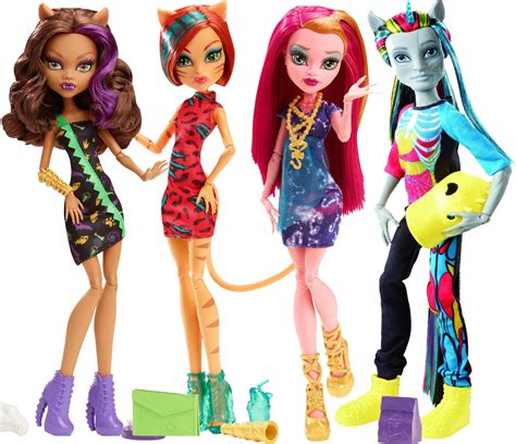 Monster High Doll Selection Freaky Fusion Field Trip Brand New