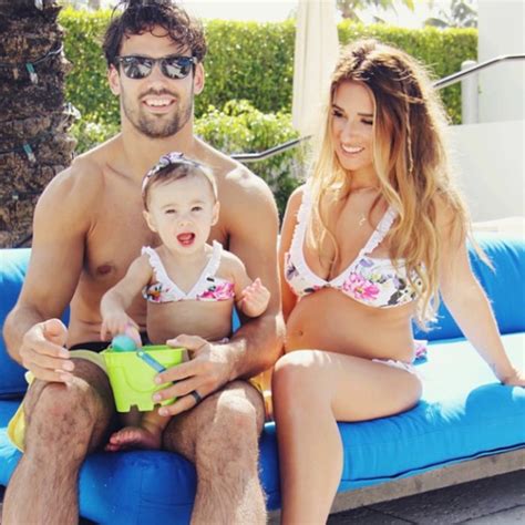 Eric Decker Shows Off His Washboard Abs In Flaunt Magazine—see The Sexy Shirtless Pic E News