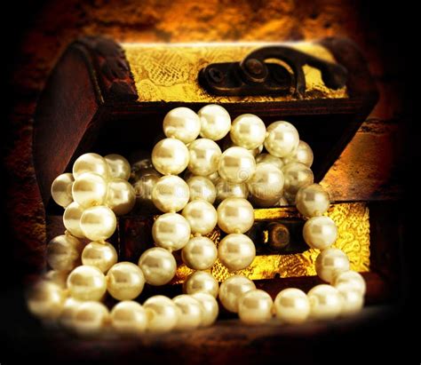 Wooden Chest With White Pearl Necklace Stock Image Image Of Elegance