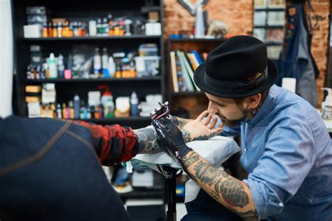5 Reasons To Become A Tattoo Artist