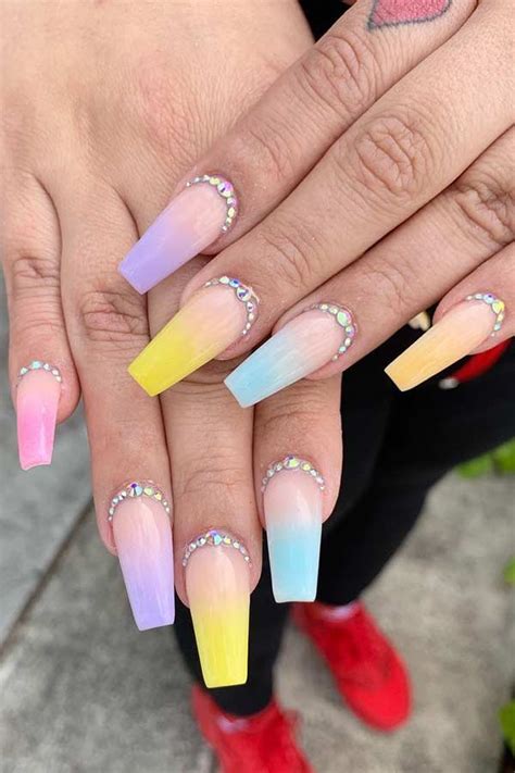 23 Cute Multi Colored Nails To Copy This Summer Stayglam