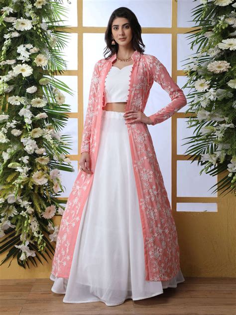 Look Gracious In This Wear This Indo Western White Colored Georgette