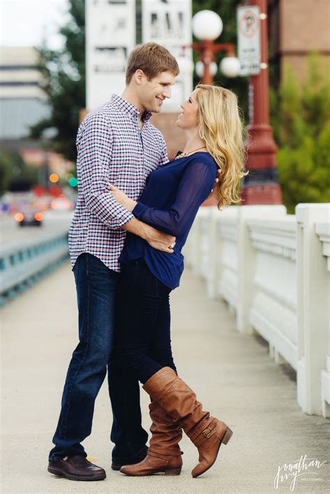What To Wear For Engagement Photos Best Outfit Ideas