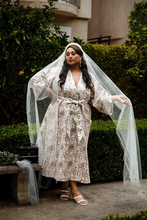 12 magical non traditional plus size wedding dress ideas you ll love the curvy fashionista
