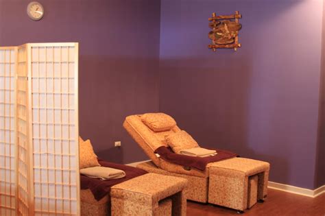 Reader Physical Touch Aapi Owned Spas And Massage Places Around Chicago
