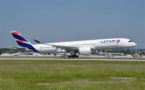 Latam Airbus A350 900 A7 Amb Foto And Bild Luftfahrt