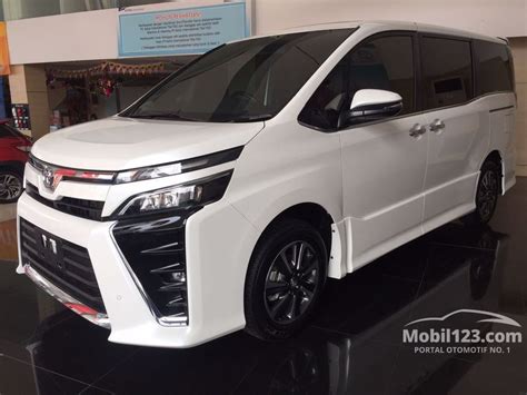 Checkout used voxy below to see the starting prices, loan offers, dp & monthly installment available. Jual Mobil Toyota Voxy 2020 2.0 di DKI Jakarta Automatic ...