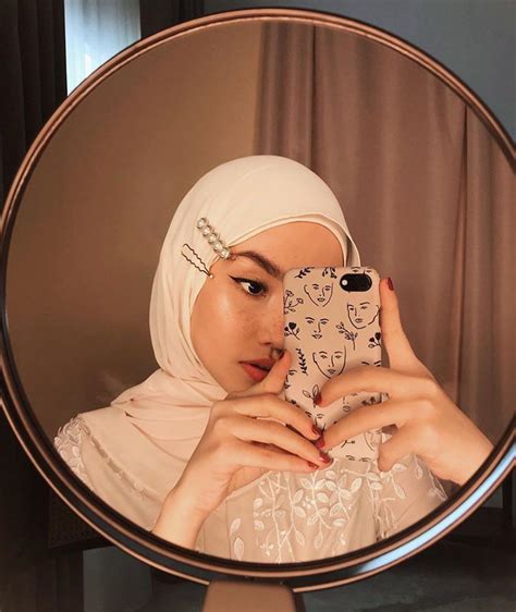 Foto Ootd Hijab Aesthetic - Pin oleh Mumthaz Angadi di Hijab Casual & Hijab Chic : Kunci