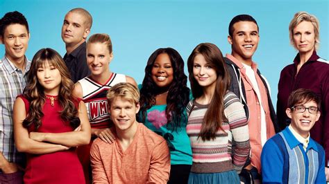 Mystic Falls Series Glee Comienza El Rodaje Del Episodio Homenaje A