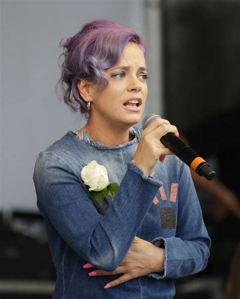 Lily Allen Claims She Was Sexually Assaulted By Music Industry Exec As She Slept Huffpost Uk